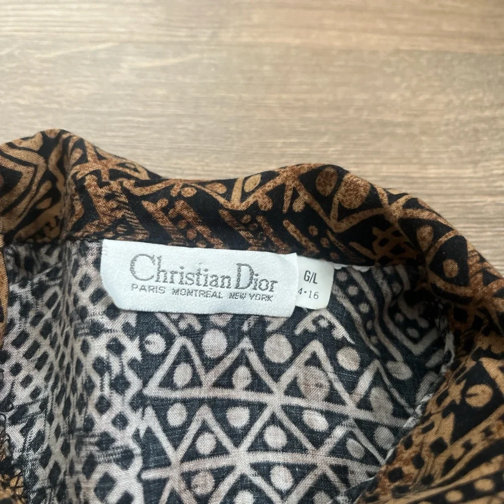 Button down Dior blouse - Picture 2 of 3
